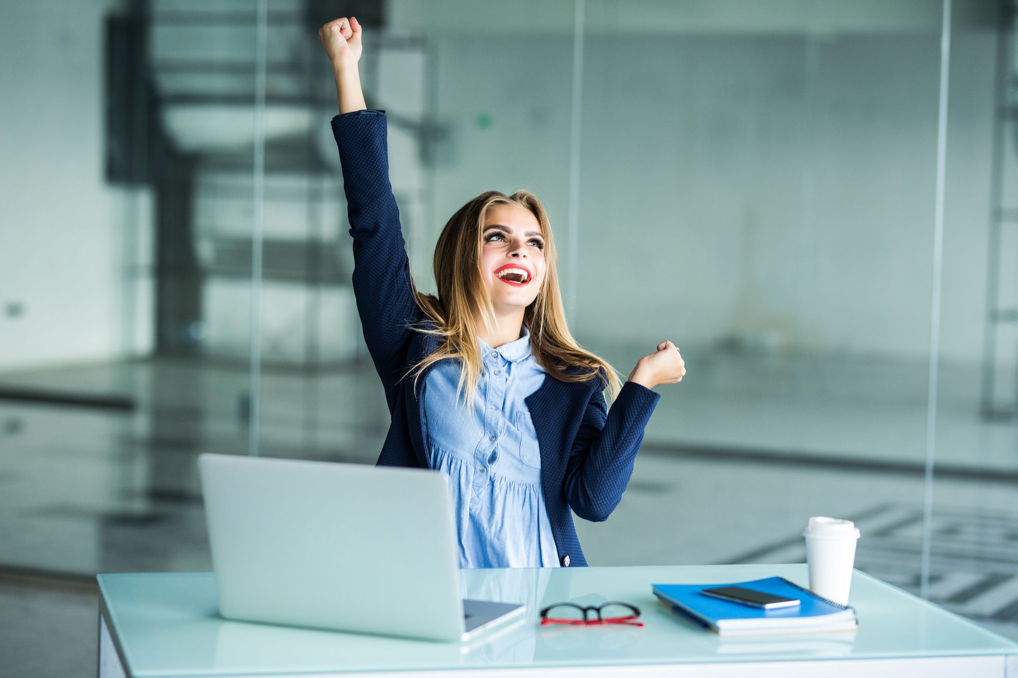 How to be a successful woman?